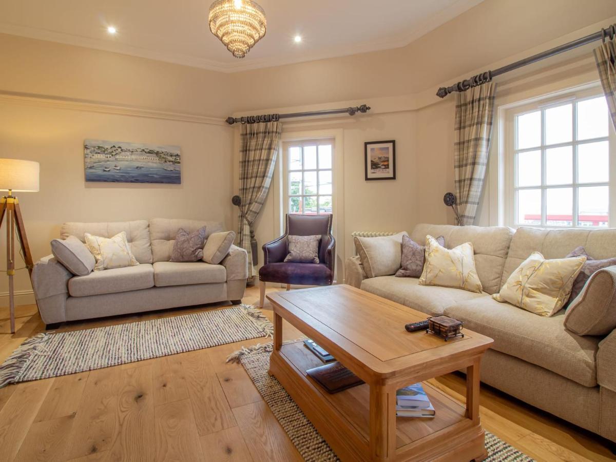 Luxury Royal Mile Apartment By The Castle - Sleeps 4 Единбург Екстериор снимка