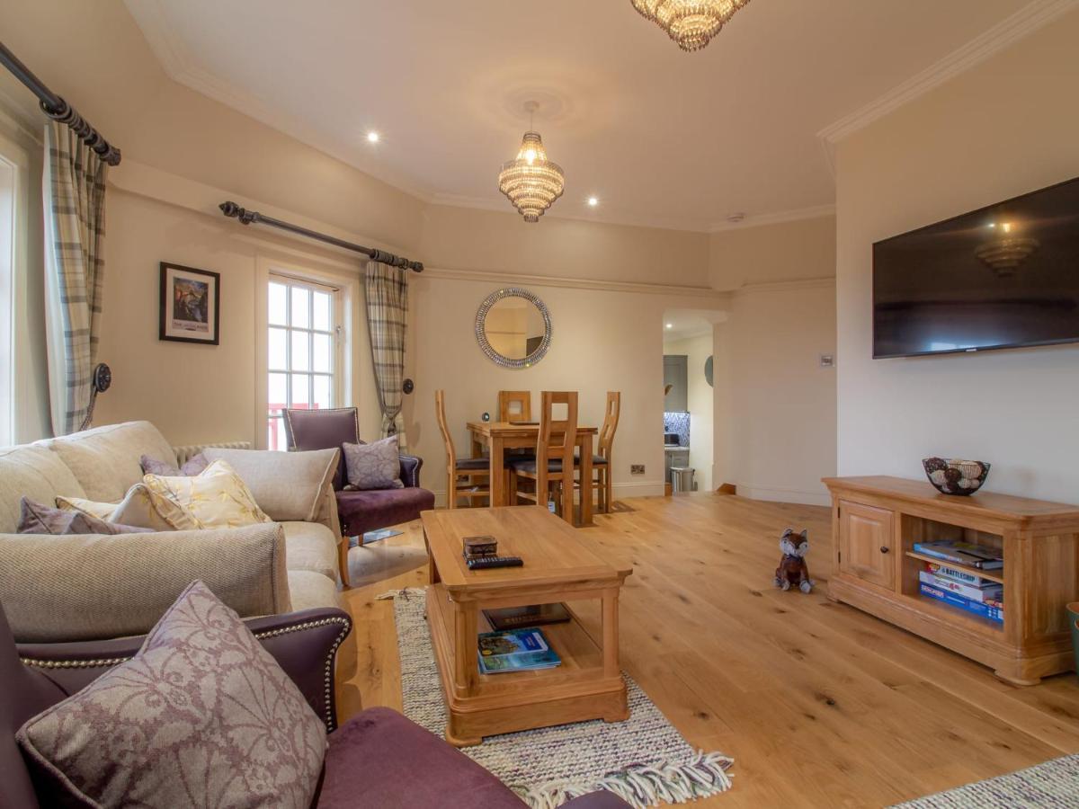 Luxury Royal Mile Apartment By The Castle - Sleeps 4 Единбург Екстериор снимка