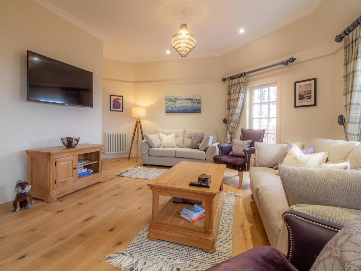 Luxury Royal Mile Apartment By The Castle - Sleeps 4 Единбург Екстериор снимка